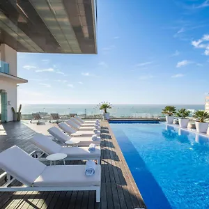 Leonardo Royal Forum فندق