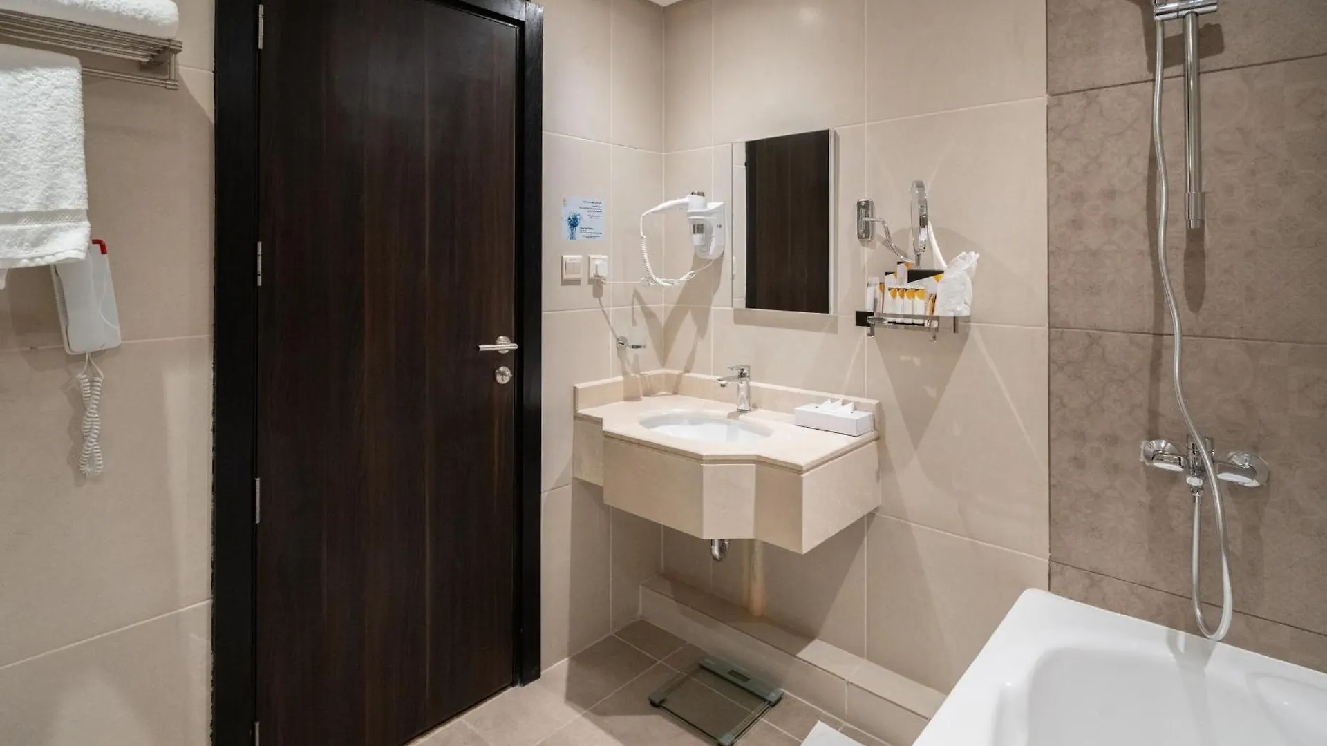 Sun & Moon Bacca Hotel مكة 4*,  المملكة العربية السعودية