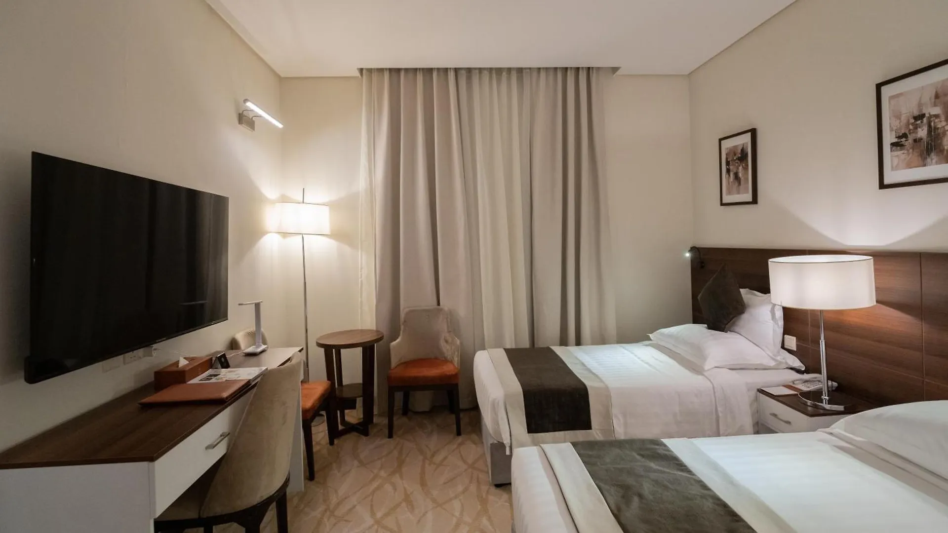 Sun & Moon Bacca Hotel مكة