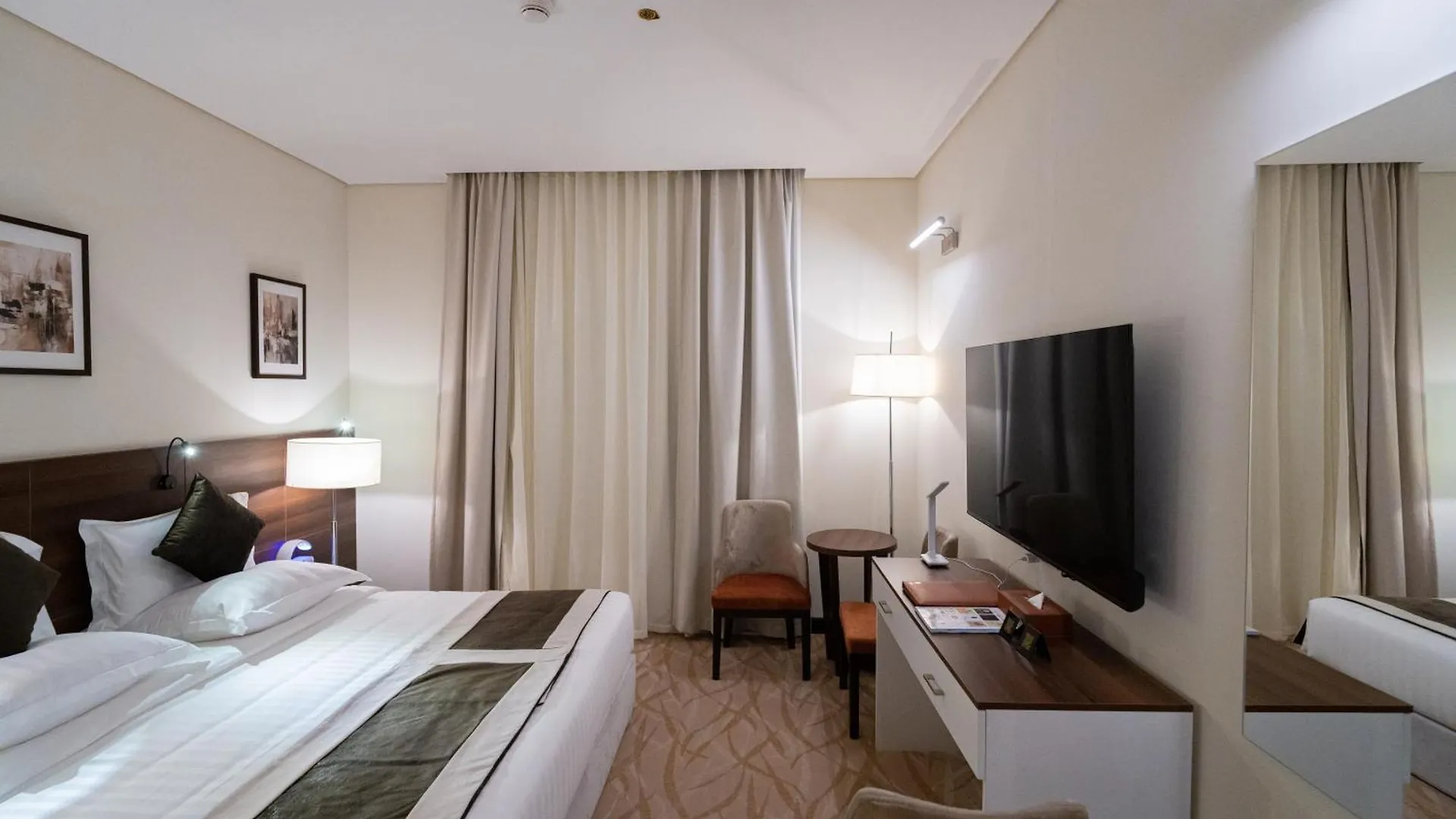 Sun & Moon Bacca Hotel Mecca